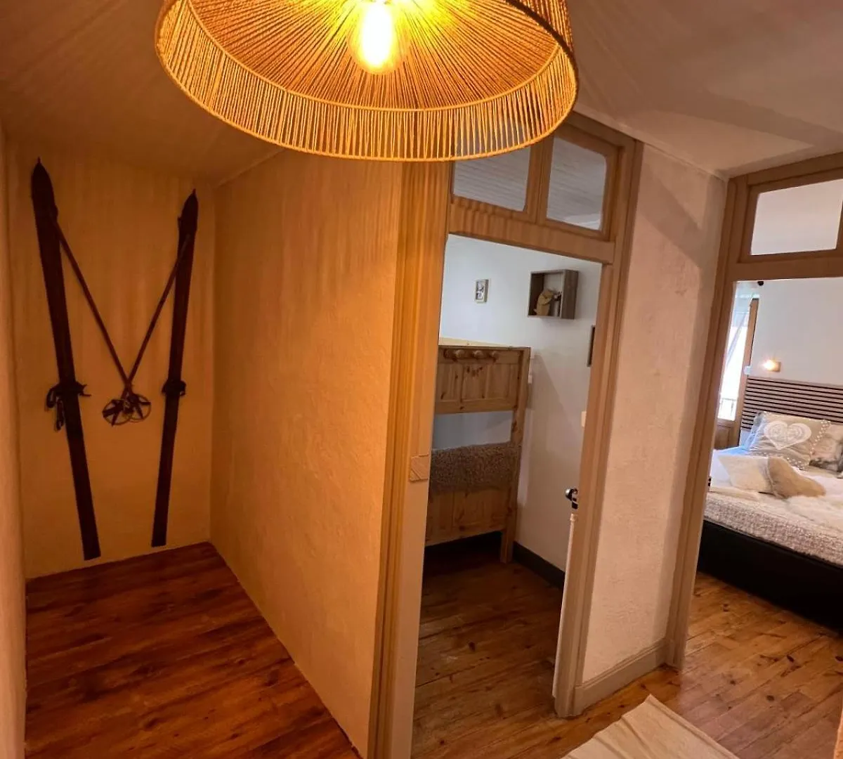 La Dorbluche Duplex Apartment 10-11 Person Longefoy France